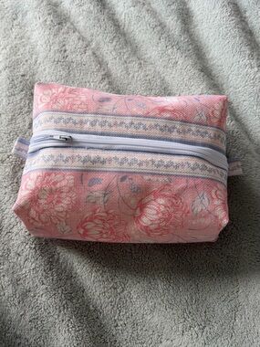 Pink Floral Makeup Bag